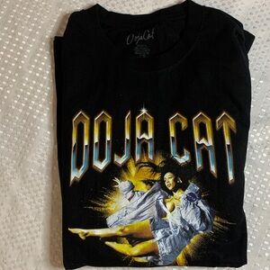 Adult Black Doja Cat graphic t-shirt, size 2 XL.